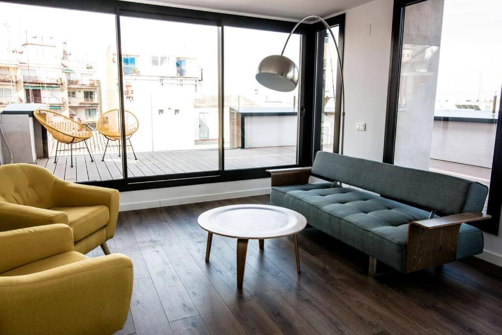 Atico Con Terraza En El Centro De Reus Διαμέρισμα Εξωτερικό φωτογραφία
